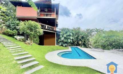 Casa com 3 dorms à Venda, 1.323 m² por R$ 2.120.000 - Recanto Inpla - Carapicuíba/SP