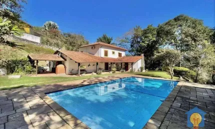 Casa com 4 dormitórios à venda, 478 m² por R$ 1.600.000,00 - Vila Real Moinho Velho - Embu das Artes/SP