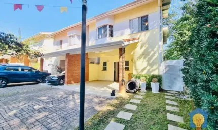Casa com 4 quartos, 340 m² - venda por R$ 1.200.000 ou aluguel por R$ 7.904/mês - Granja Viana - Cotia/SP