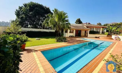 Casa com 3 dorms à Venda, 1,215 m² por R$ 1.650.000 - Nova Higienópolis - Jandira/SP