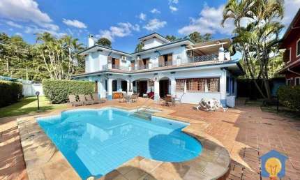 Casa com 6 dormitórios à venda, 499 m² por R$ 1.650.000 - Chácara Vale do Rio Cotia - Carapicuíba/SP