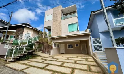 Casa para venda em condomínio clube  na Granja Viana