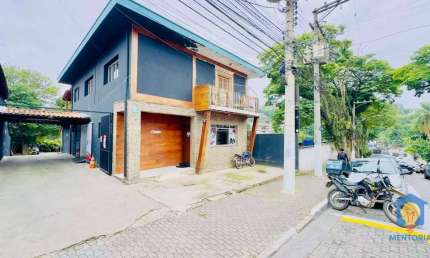 Casa com 7 dormitórios, 480 m² - venda por R$ 3.600.000,00 ou aluguel por R$ 11.930,00/mês - Centro - Embu das Artes/SP