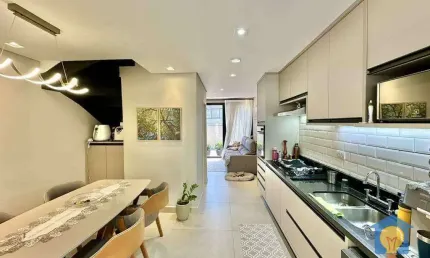Casa com 2 SUÍTES à venda, 69 m² por R$ 1.350.000 - Granja Viana - Cotia/SP