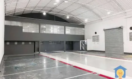Galpão para Locação – Cotia/SP – 500m² de Área Construída