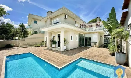 Casa com 4 dormitórios, 358 m² - venda por R$ 2.450.000,00 ou aluguel por R$ 14.999,35/mês - Golf Village - Carapicuíba/SP