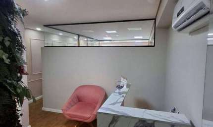 Sala comercial com 3 salas à venda na Rodovia Raposo Tavares, 22, Lageadinho, Cotia