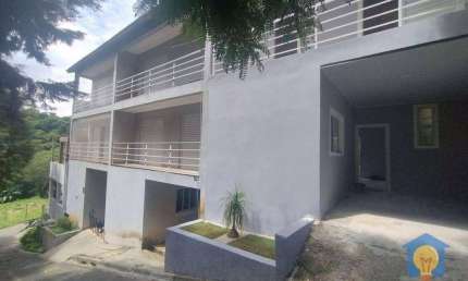 Casa nova  com 2 suítes para alugar, 93 m² por R$ 2.683/mês