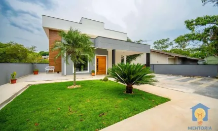 Casa à venda, com 03 suítes -  410 m² por R$  - Jardim Caiapia - Cotia/SP