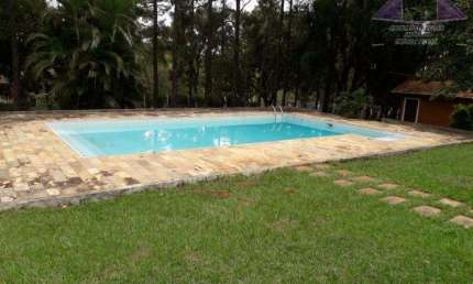 Chácara para Venda em Águas de São Pedro, CAMARGO I, 3 dormitórios, 1 suíte, 1 banheiro, 2 vagas
