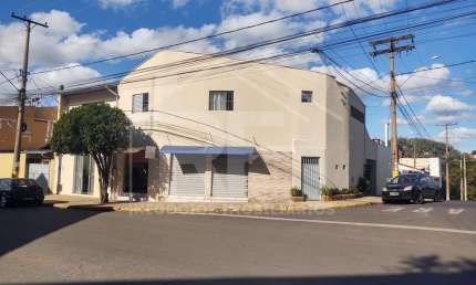 Sobrado para Venda em Rio das Pedras, Parque Residencial Cambará, 4 dormitórios, 3 banheiros, 1 vaga