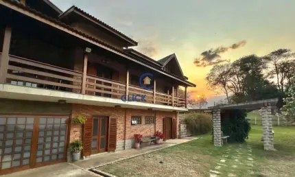 Chácara / sítio com 6 quartos à venda na das Goiabeiras, 10, Parque Valinhos, Valinhos, 562 m2 por R$ 2.600.000