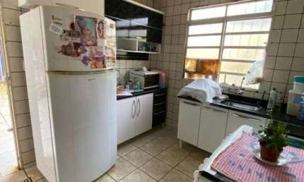 Casa com 2 quartos à venda no Beija-Flor, Uberaba , 170 m2 por R$ 260.000