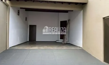Casa padrao a venda com 4 dormitorios no Jardim Sao Bento, Uberaba