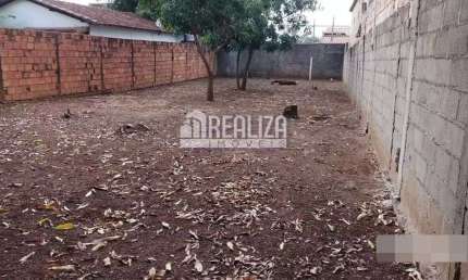 Terreno à venda no Jardim América, Uberaba  por R$ 130.000
