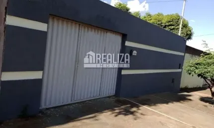 Casa com 2 quartos à venda no Pacaembu, Uberaba , 110 m2 por R$ 250.000