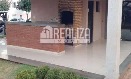 Apartamento de 2 dormitorios no Conjunto Guanabara, Uberaba