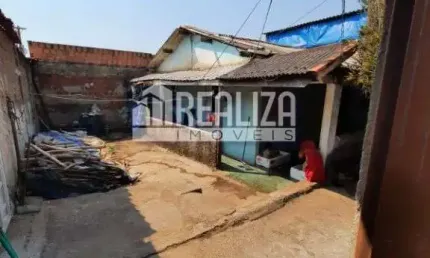 Imovel espacoso com 8 dormitorios no Nucleo Residencial Tutunas, Uberaba