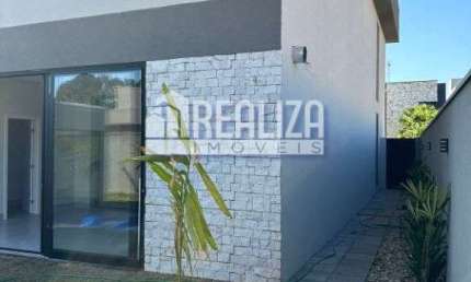 Casa de alto padrao em condominio com piscina e varanda gourmet em Uberaba