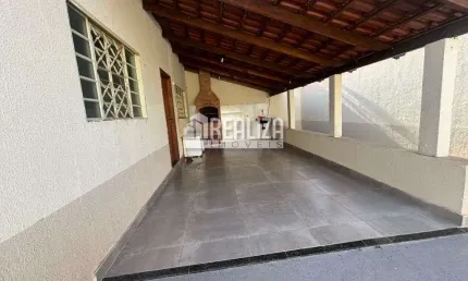 Casa Padrao a venda e locacao no Universitario, Uberaba