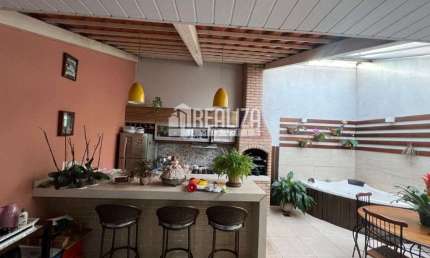Casa de Condominio a venda no Recreio dos Bandeirantes - Uberaba