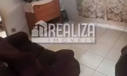 Casa a venda no Parque dos Girassois IV, Uberaba - 2 dormitorios, 2 garagens