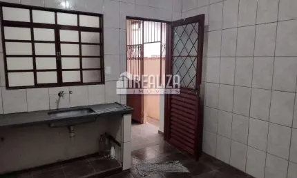 Casa com 3 quartos à venda no Conjunto Morada do Sol, Uberaba 
