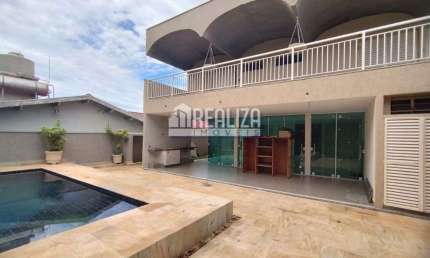 Casa de luxo em condominio com 5 dormitorios em Morada das Fontes, Uberaba.
