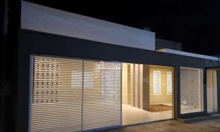 Casa a venda com 3 dormitorios e suite no Condominio Vainice Andrade - Vila Arquelau, Uberaba