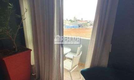 Apartamento a venda no Residencial Apucarana, no bairro Irmaos Soares, em Uberaba MG !