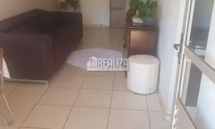 Casa a venda no Jardim Marajo, Uberaba: 3 dormitorios, suite, cozinha, garagem!
