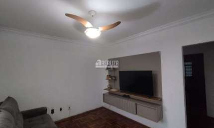 Sobrado a venda no bairro Universitario em Uberaba | 3 dormitorios, 1 suite