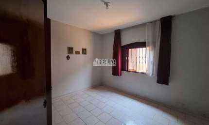 Espacosa casa de 5 dormitorios para alugar em Olinda, Uberaba