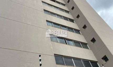 Apartamento com 4 quartos para alugar no Estados Unidos, Uberaba , 237 m2 por R$ 3.500