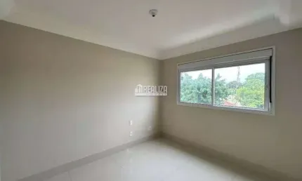 Apartamento de 3 dormitorios, suite e 3 vagas no Bairro Fabricio, Uberaba