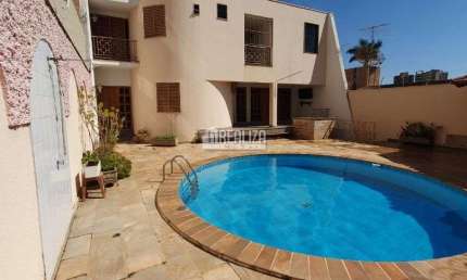 Casa com Elevador e Piscina no bairro Jardim Alexandre Campos