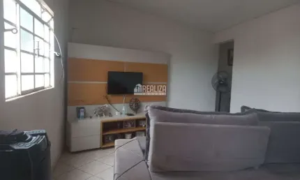 Casa com 3 quartos à venda no Fabrício, Uberaba 