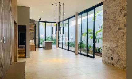 Casa exclusiva no Bairro Recreio dos Bandeirantes, Uberaba - 4 suites e piscina aquecida!