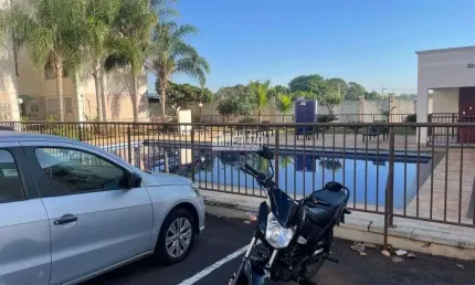 Apartamento a venda no Condominio Parque Udon, bairro Fabricio, Uberaba - 2 dormitorios, piscina e portaria 24hrs!