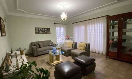Casa a venda no bairro Vila Olimpica, Uberaba - 4 dormitorios, suite e 4 garagens