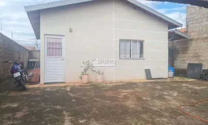Casa de 2 dormitorios a venda no Bairro Loteamento Ilha Bela, Uberaba