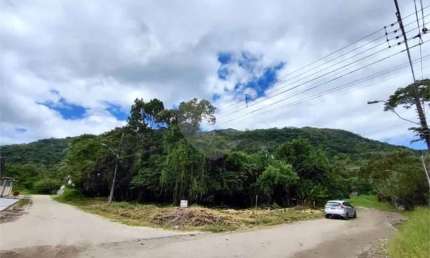 Terreno à venda na Pargo, Massaguaçu, Caraguatatuba