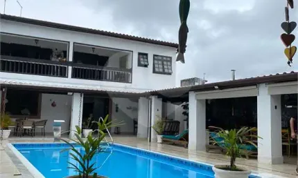 Sobrado com 5 quartos à venda em Jardim Primavera - SP