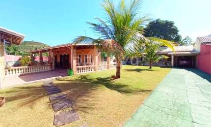 Casa com 4 quartos à venda em Vila Balneário Santa Martha - SP