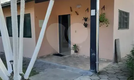 Casa em condomínio fechado à venda na Ipiranga, Jardim Casa Branca, Caraguatatuba