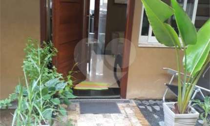 Sobrado com 2 quartos à venda em Cidade Jardim - SP