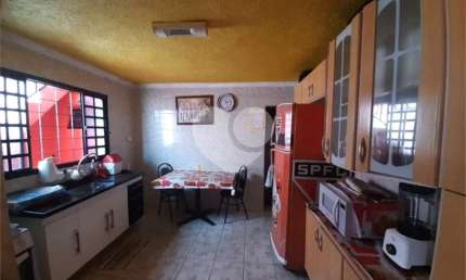 Casa com 1 quarto à venda na Vila Palmares, Santo André 