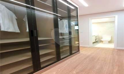 Apartamento com 3 quartos à venda em Vila Assunção - SP
