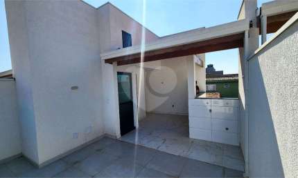 Casa de vila com 2 quartos à venda ou para locação em Jardim Santo Alberto - SP