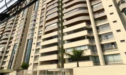 Apartamento com 3 quartos para locação em Casa Branca - SP